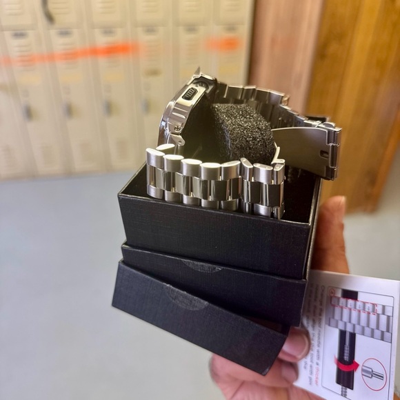 Silver Apple Watch Band with Case 44MM